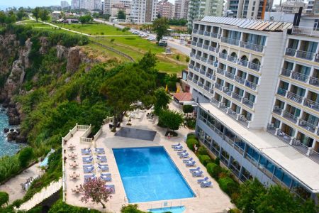 تور هتل لارا پالاس ترکیه آنتالیا